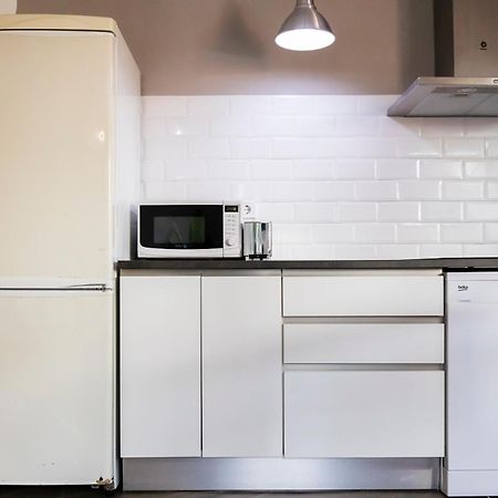 Akomodat En Apartamento Luminoso Junto Al Paseo De La Ria Bilbao Eksteriør bilde