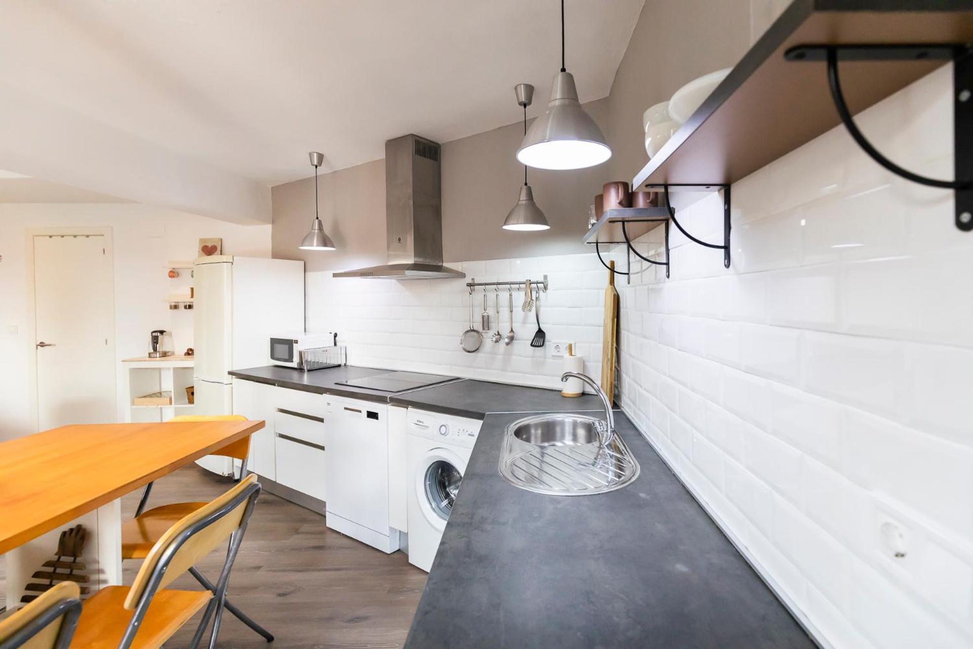 Akomodat En Apartamento Luminoso Junto Al Paseo De La Ria Bilbao Eksteriør bilde