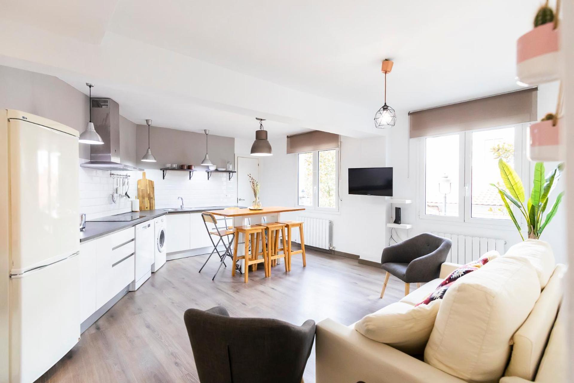 Akomodat En Apartamento Luminoso Junto Al Paseo De La Ria Bilbao Eksteriør bilde