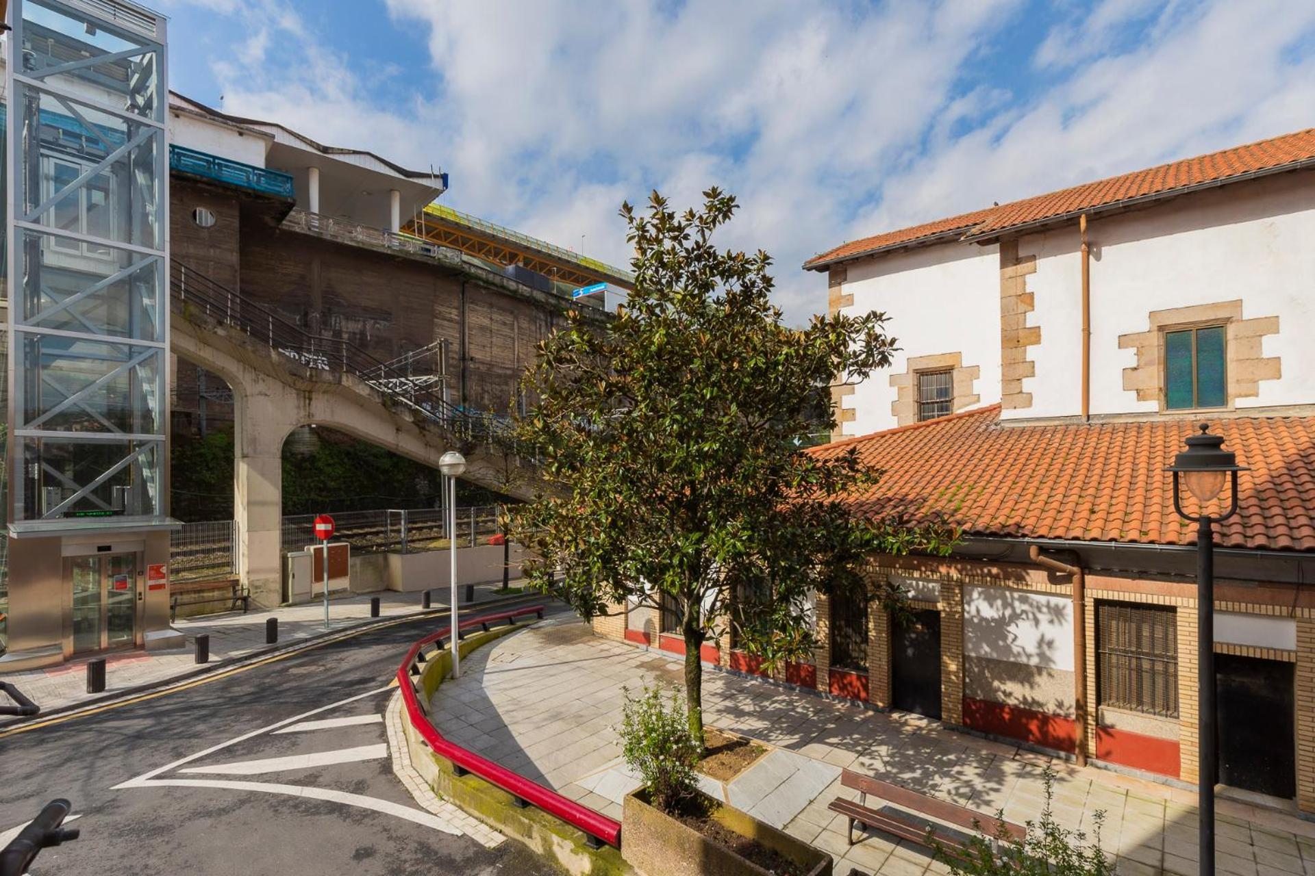 Akomodat En Apartamento Luminoso Junto Al Paseo De La Ria Bilbao Eksteriør bilde